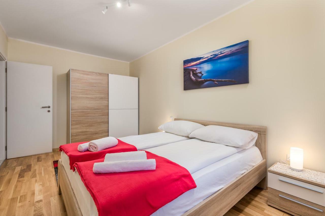 Orchidea Apartment Рийека Екстериор снимка