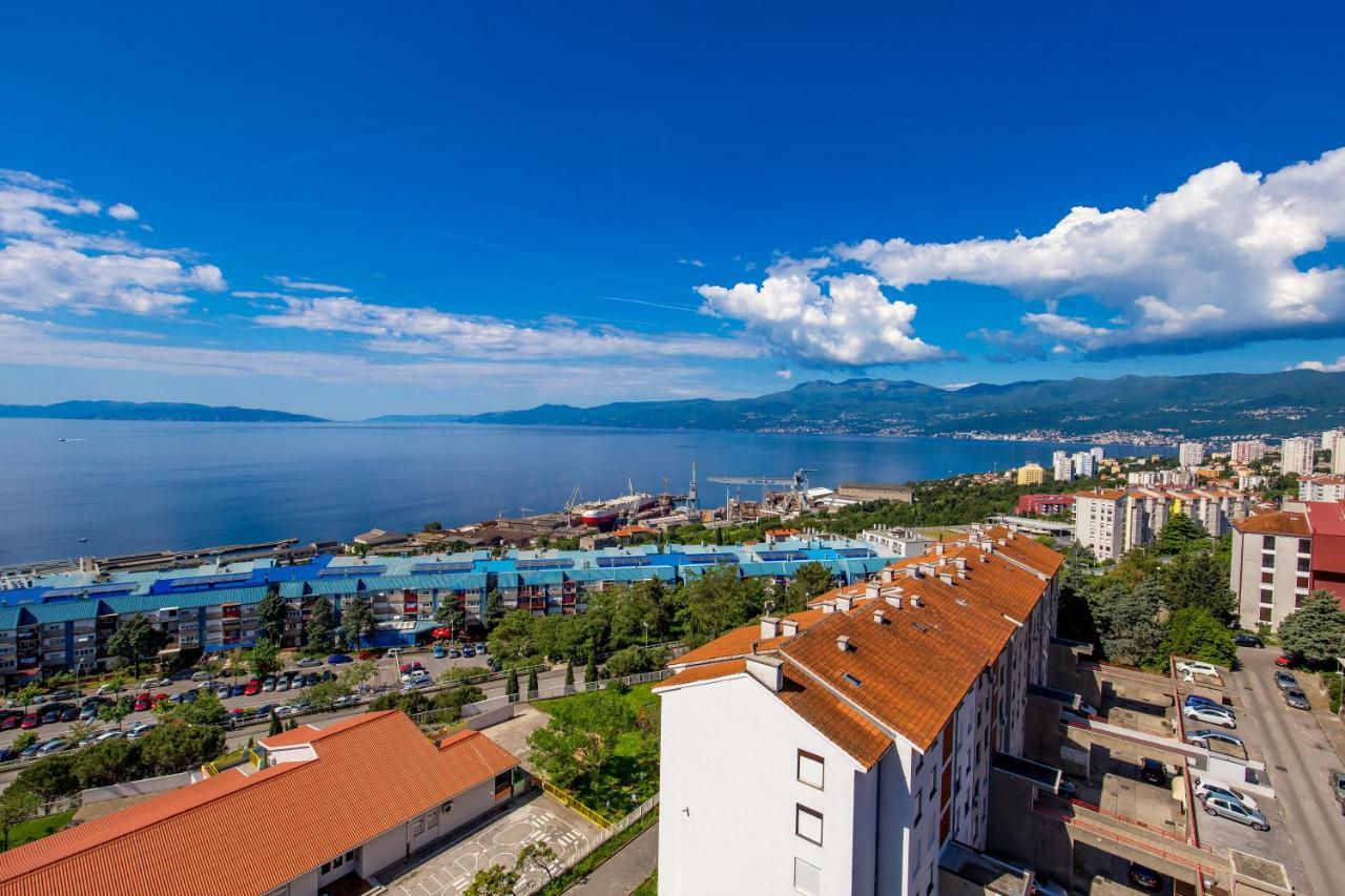 Orchidea Apartment Рийека Екстериор снимка